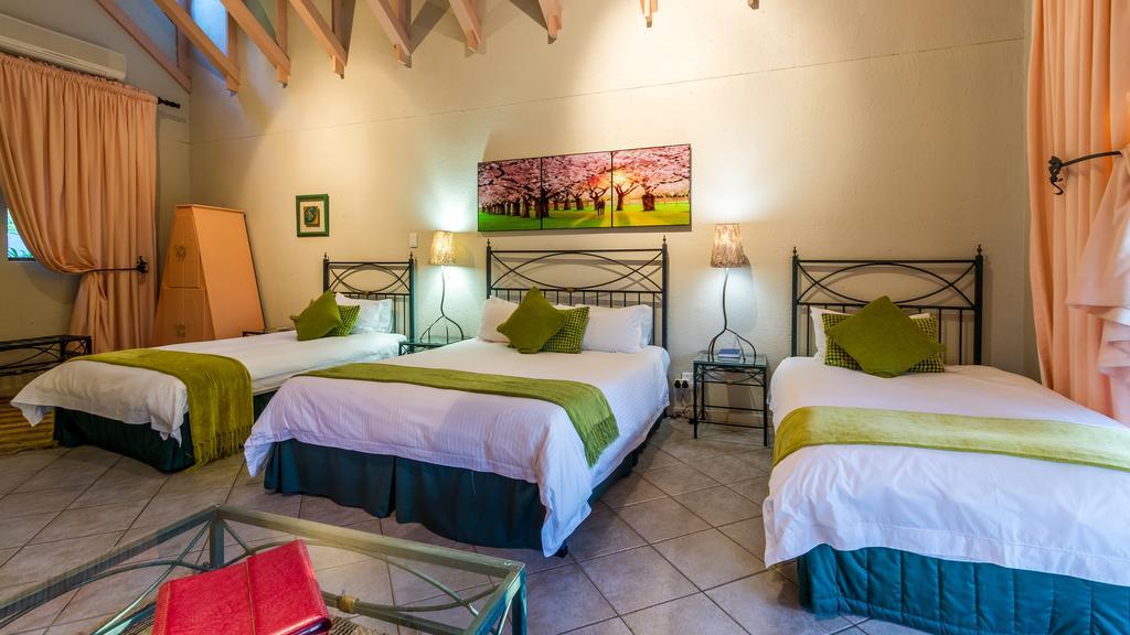 Joern'S Gaestehaus Mbombela Rom bilde