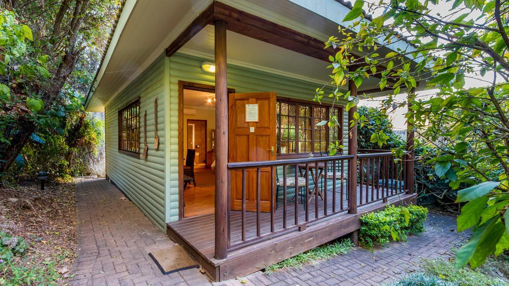Joern'S Gaestehaus Mbombela Rom bilde