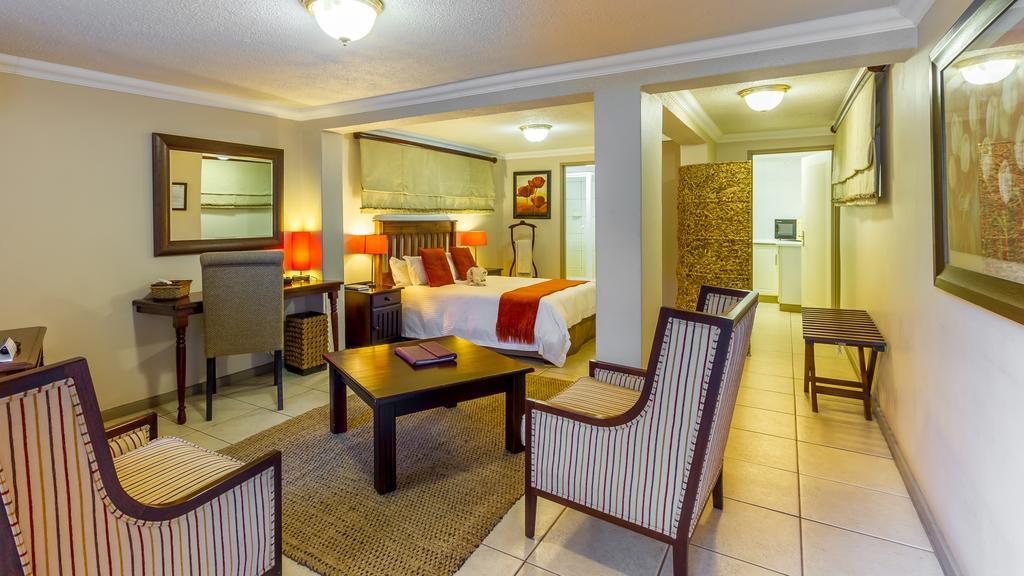 Joern'S Gaestehaus Mbombela Rom bilde